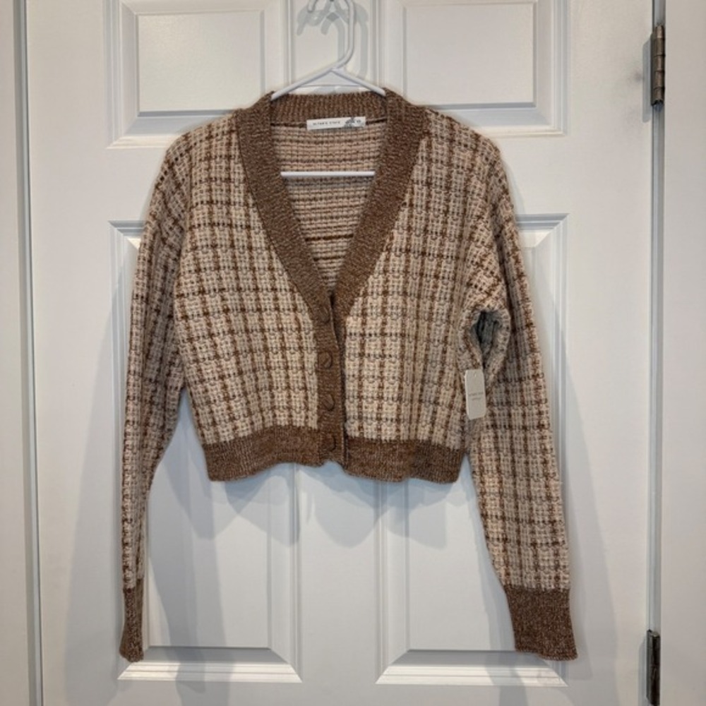 Altar'd State Brown Plaid Cropped Cardigan Sweater Size XXS Button Front V-Neck - Picture 2 of 7
